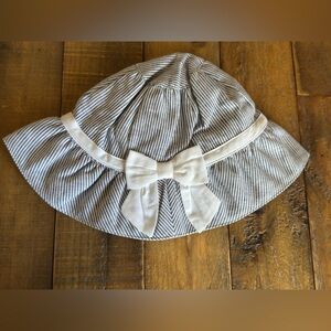 Janie and Jack Gray and White Striped Hat